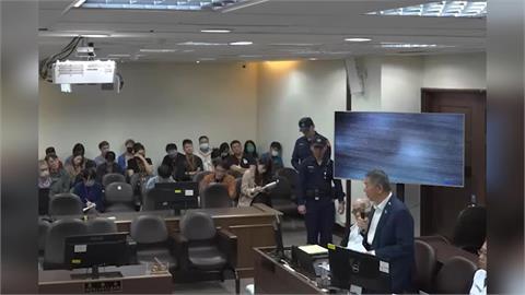 柯文哲哽咽「我們家沒傭人」！陳佩琪得跪著擦地　馮光遠：那誰替柯服刑？