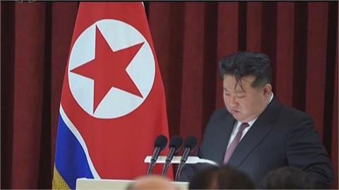 北韓士兵烏前戰死淪為大內宣？金正恩「含淚撫棺」公開哀悼諷刺畫面曝