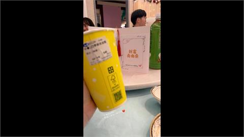 宜蘭新人婚宴小禮送「這一杯」 賓客驚喜：這個宜蘭沒有！