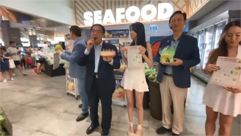 為台南農產「零時差」宣傳　黃偉哲中秋連假快閃新加坡