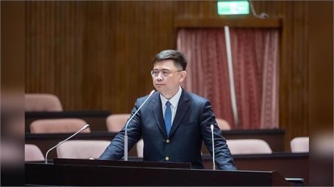 快新聞／AIT揭台灣地位未定！蕭旭岑挨批唱和中共　賴瑞隆再嗆：出賣國家