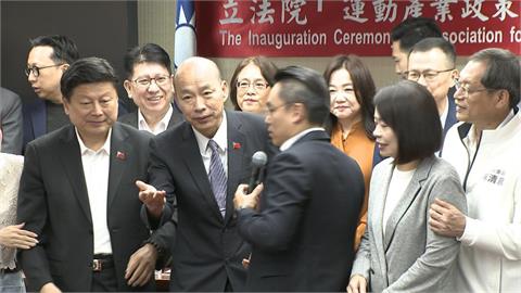 藍為軍購案內鬨！韓國瑜「5個無愧」發聲　鄭麗文留言8字遭韓粉嗆爆