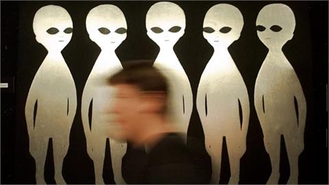 首波UFO解密時間曝光！白宮將「每週」連載　她「神祕預告」全球外星迷嗨炸