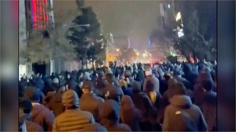 快新聞／伊朗血腥鎮壓「傳逾6千亡」！川普祭關稅巨棒、空襲成選項　美籲公民立即離境