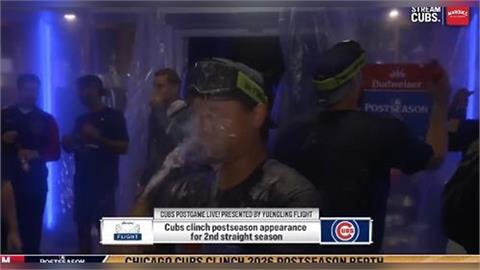 MLB(影)／今永昇太壓力很大？「香檳慶祝朝臉狂噴」全場笑翻