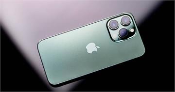 出門手機沒電好焦慮！iPhone必學「5招省電技巧」　螢幕放置方向也有差