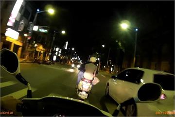 市區上演2輪版玩命關頭 警飆8公里追拒檢機車