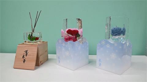 美麗「冰花」新商機　把冰塊當作鮮花容器