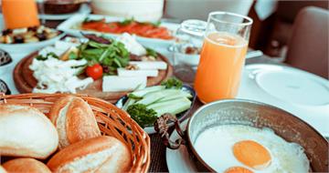 早餐怎麼吃才對？　營養師揭「三大重點」避開常見陷阱