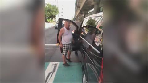 疑不滿公車擋超車 男駕駛未戴罩飆罵髒話