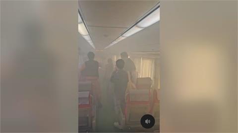 台鐵車廂起火竄濃煙！　旅客「行動電源突自燃」燒傷手