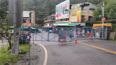 阿里山公路預警性封閉   車輛下山卡關苦等逾1小時