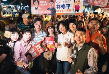 蘇巧慧五股掃街應援聲不斷　承諾加速推動五泰輕軌、青年育兒宅最長租20年