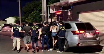 毒鴛鴦太猖狂！掛假車牌兜售安毒　台南刑警火速破獲毒窟逮人