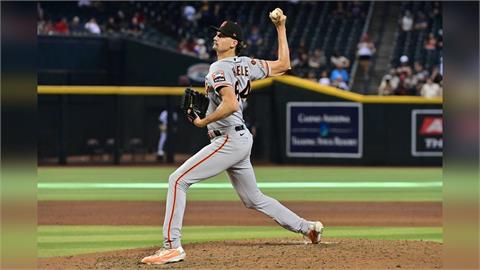 MLB(影)／大聯盟史上最高球員轉戰日職！211公分傑利加盟山本由伸前母隊