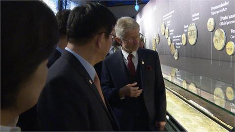「翠玉白菜」捷克展出遭恐嚇縱火、恐攻　中國打壓？故宮：捷博24小時監控
