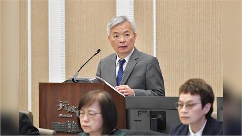 快新聞／黃國昌質詢再提魚翅宴　內政部：張榮興依規報備、未違規