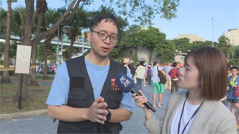 獨家／沈伯洋提前準備好？遇上蔣萬安「秒送1物」喊話　周軒出面說明了