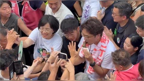 快新聞／三峽「洋流慧聚」擠爆！沈伯洋吃金牛角大進場　網暴動猜：巧克力還抹茶口味