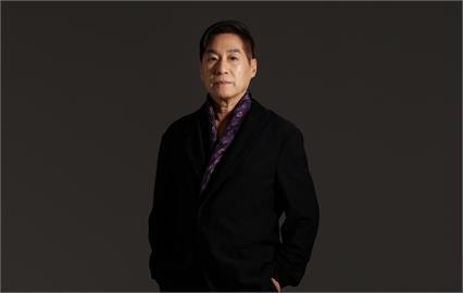 「三金歌王」突爆眼疾恐失明！　忍痛宣布「台灣巡演」全取消