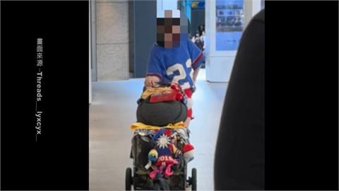台北東區頭痛人物！　婦人「推車當武器」頻攻擊路人、撞小孩