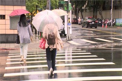 東北季風挾雨彈！林嘉愷曝「最強冷空氣」明登場：3地區整天偏冷