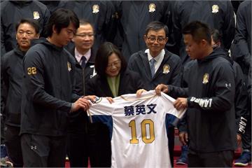 台灣史上第一次 總統接見職棒總冠軍