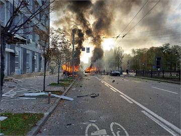 烏國首都遭轟炸至少釀8死、24傷　基輔市長：關鍵基礎建設遇襲