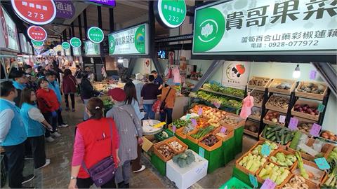 花蓮重慶市場大變身　攤商變美變整齊好評不斷