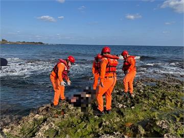 蘭嶼2落海遊客　上午尋獲1遺體1人尚失蹤