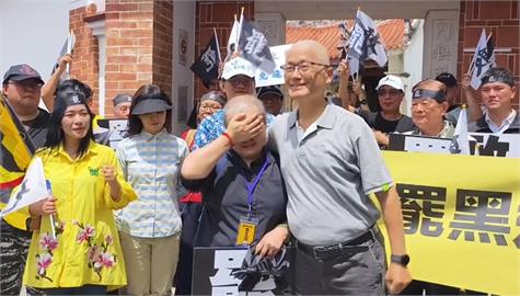 苗栗罷藍二階還缺4千份　台中罷團陸空戰齊發協助