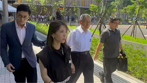 快新聞／出席彭振聲母親告別式　柯文哲被問「這題」無奈長嘆