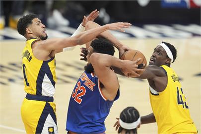 NBA(影)/溜馬主場125:108擊敗尼克 4勝2敗戰績晉級總冠軍賽