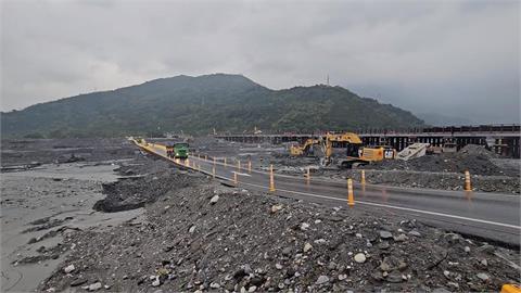 花蓮馬太鞍溪鋼便橋已進度超前！　預計明年1月底前搶通