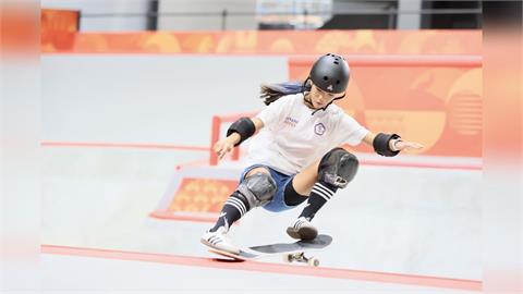 亞運／台灣14歲「滑板新星」林逸凡太神！奪滑板項目台灣史上首面銀牌