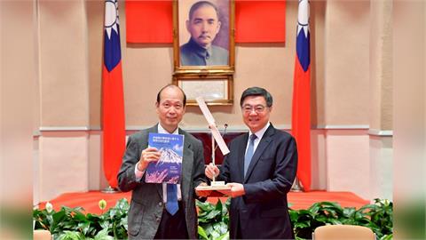 卓揆接見風力能源世界賽臺灣代表隊 期盼奪冠學生協助國家綠能發展 國家全力照顧年輕