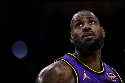 NBA／對網路亂象感到失望？　詹皇宣布將無限期暫別社群媒體
