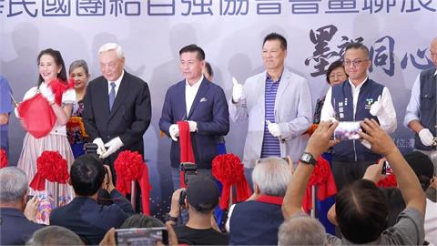 藝文活動秒變造勢場? 周丹薇帶頭高喊"蔣萬安凍蒜"