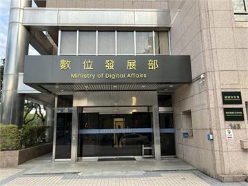 快新聞／網嗆數位部成立前早有網路報稅　律師揭原因大酸：去找黃國昌傅崐萁更新軟體吧