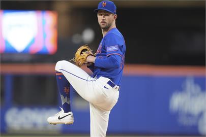 MLB(影)／只是投球後下丘竟離奇受傷　梅子軍先發投手再添傷兵一名