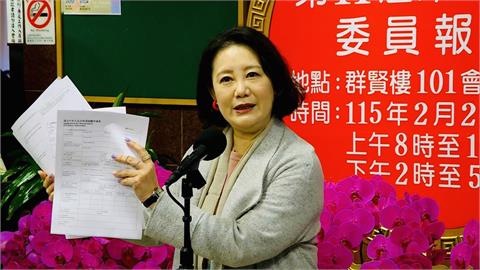 快新聞/李貞秀放棄中國籍了沒?吳思瑤秀表格暖喊:30秒下載、10分鐘填完