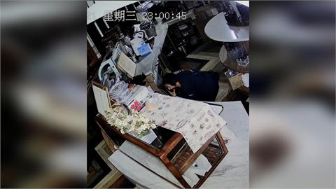離譜！　花蓮咖啡廳深夜遭竊　賊撬收銀機不成竟「整台抱走」