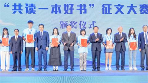 區桂芝轉發中國徵文比賽被指違法　梁文傑：非針對個案與文字獄無關
