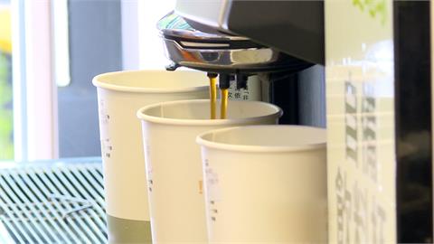 名符其實「手搖飲王國」　這家超商開手搖飲旗鑑店逾30款茶200家門市都能買