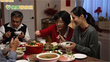 過年圍爐當心吃到食物中毒　專家提「五要二不」嚴加預防