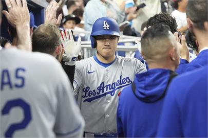 MLB(影)／大谷、自由人開轟+打回韓國阿成無用　道奇延長賽遭馬林魚敲再見安吞敗
