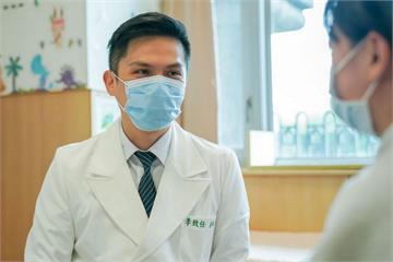9歲童腹痛一年　慈濟醫院揪出15公分罕癌