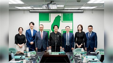 快新聞／戴瑋姍、卓冠廷請辭獲准　賴清德宣布由「他」回任發言人