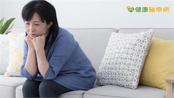 更年期「荷爾蒙治療」致血栓？醫：恐過度誤導偏差 - 民視新聞網