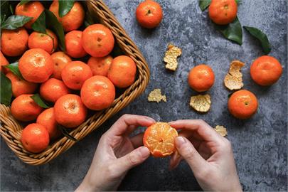超營養「橘子白絲」別剝掉！營養師揭2成份抗氧化發炎、有助控血糖